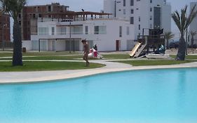 Paracas Megaview Bayfront Flat
